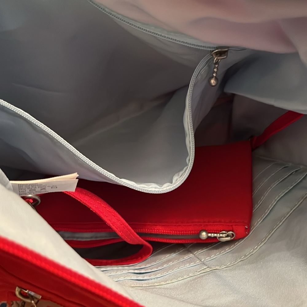 baggallini Shoulder Bag - Picture 8 of 14
